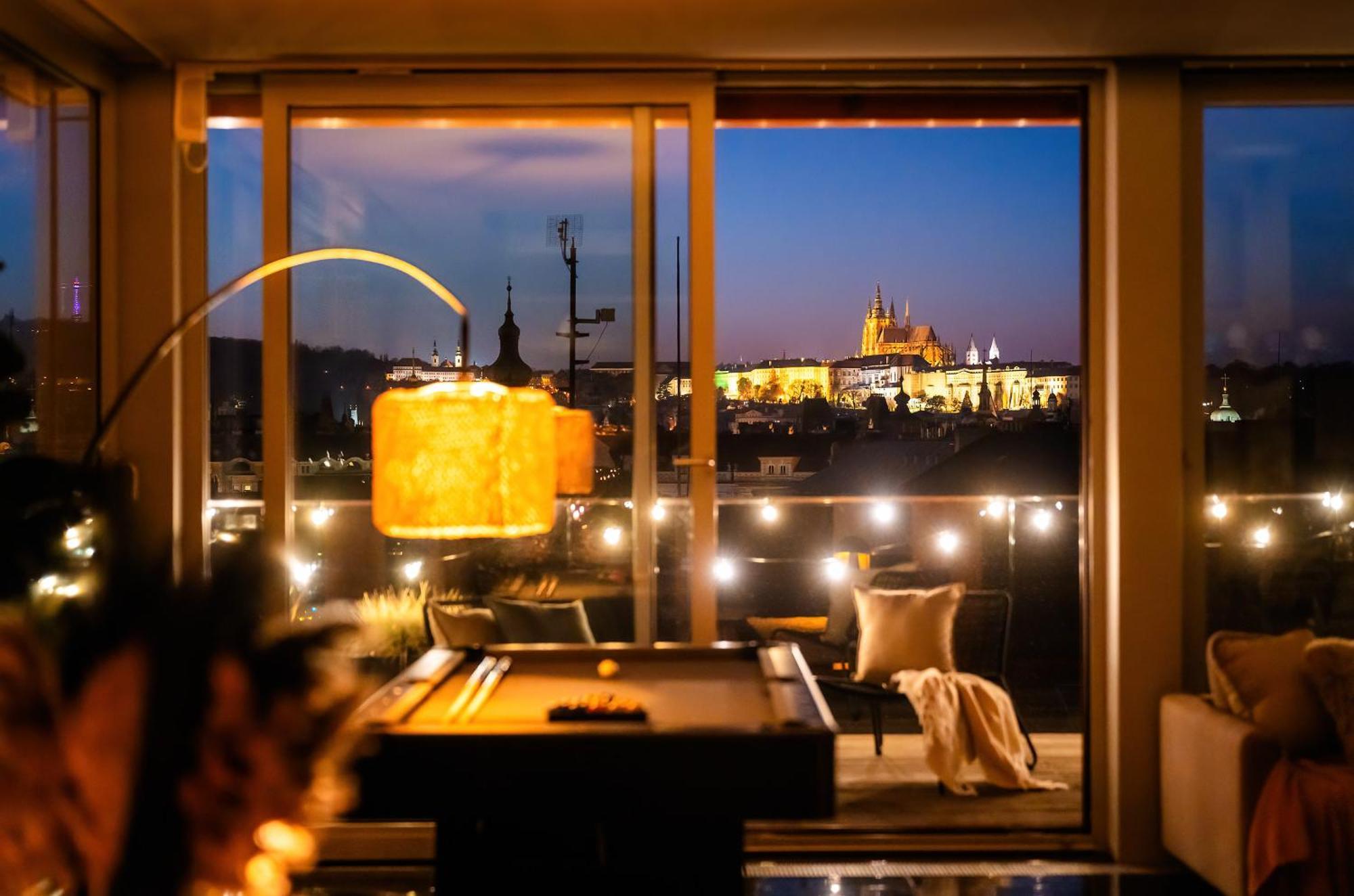 Billionaires Boutique Residence & Premium Suites, Old Town Prag Exterior foto