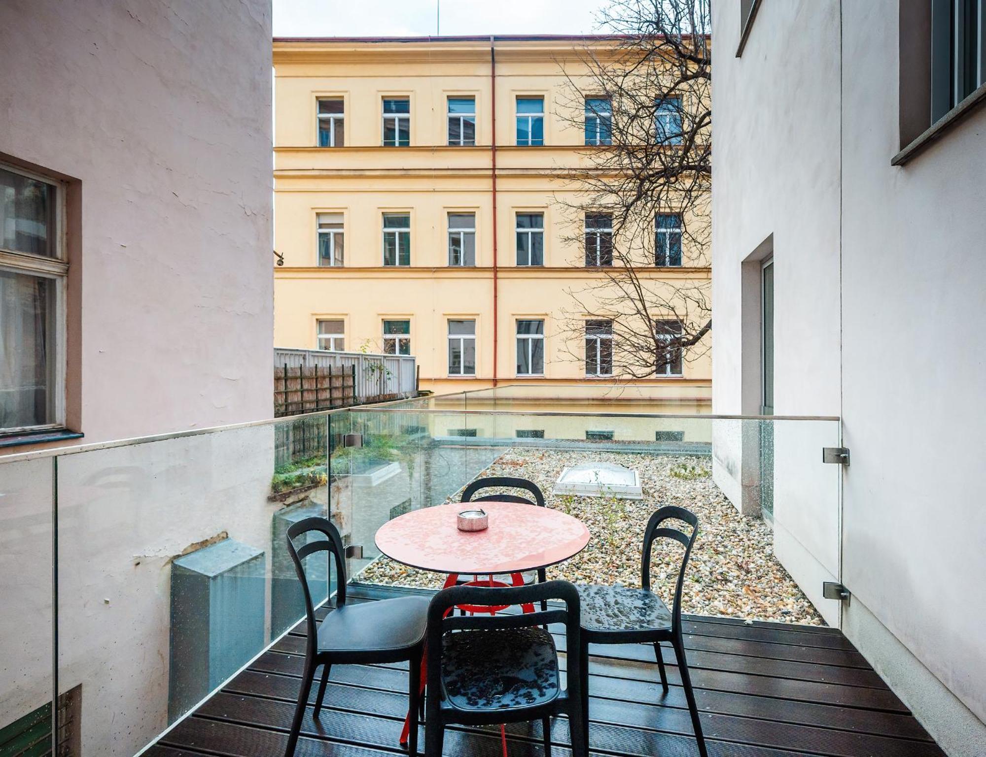 Billionaires Boutique Residence & Premium Suites, Old Town Prag Exterior foto